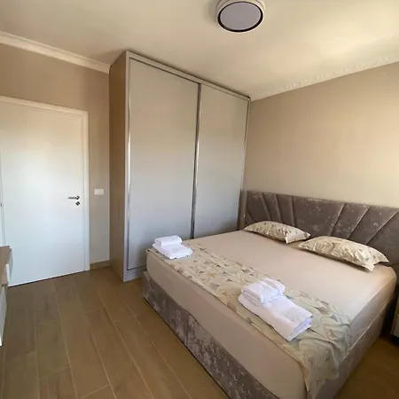 Aleks Lungo Mare Vlore Apartment Exterior photo